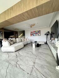 Townhouse Apartments (D9), Apartment #617655621